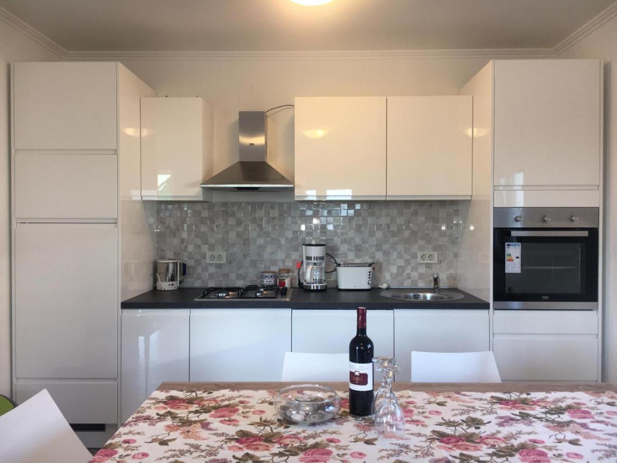 Appartement Apartman Anita à Konjevrate Extérieur photo